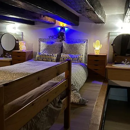 Cosy Loft Au Coeur De Centre Nantes