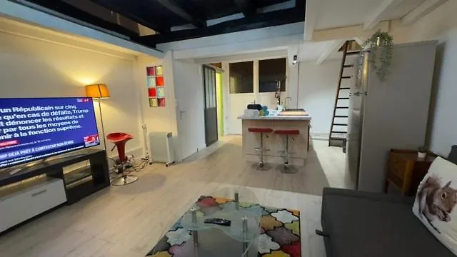 Cosy Loft Au Coeur De Centre Nantes