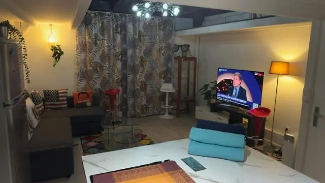 Cosy Loft Au Coeur De Centre Nantes